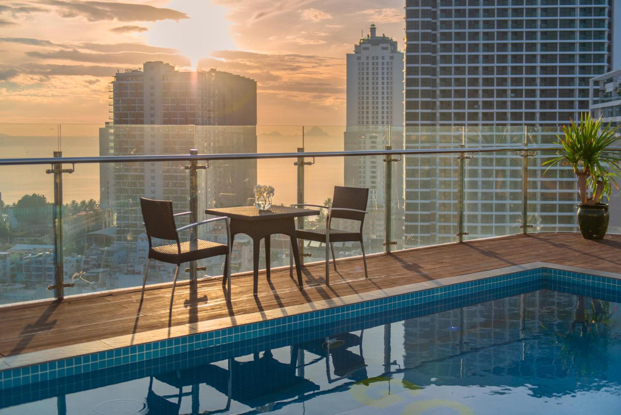 Goldcoast Hotel Nha Trang Kültér fotó