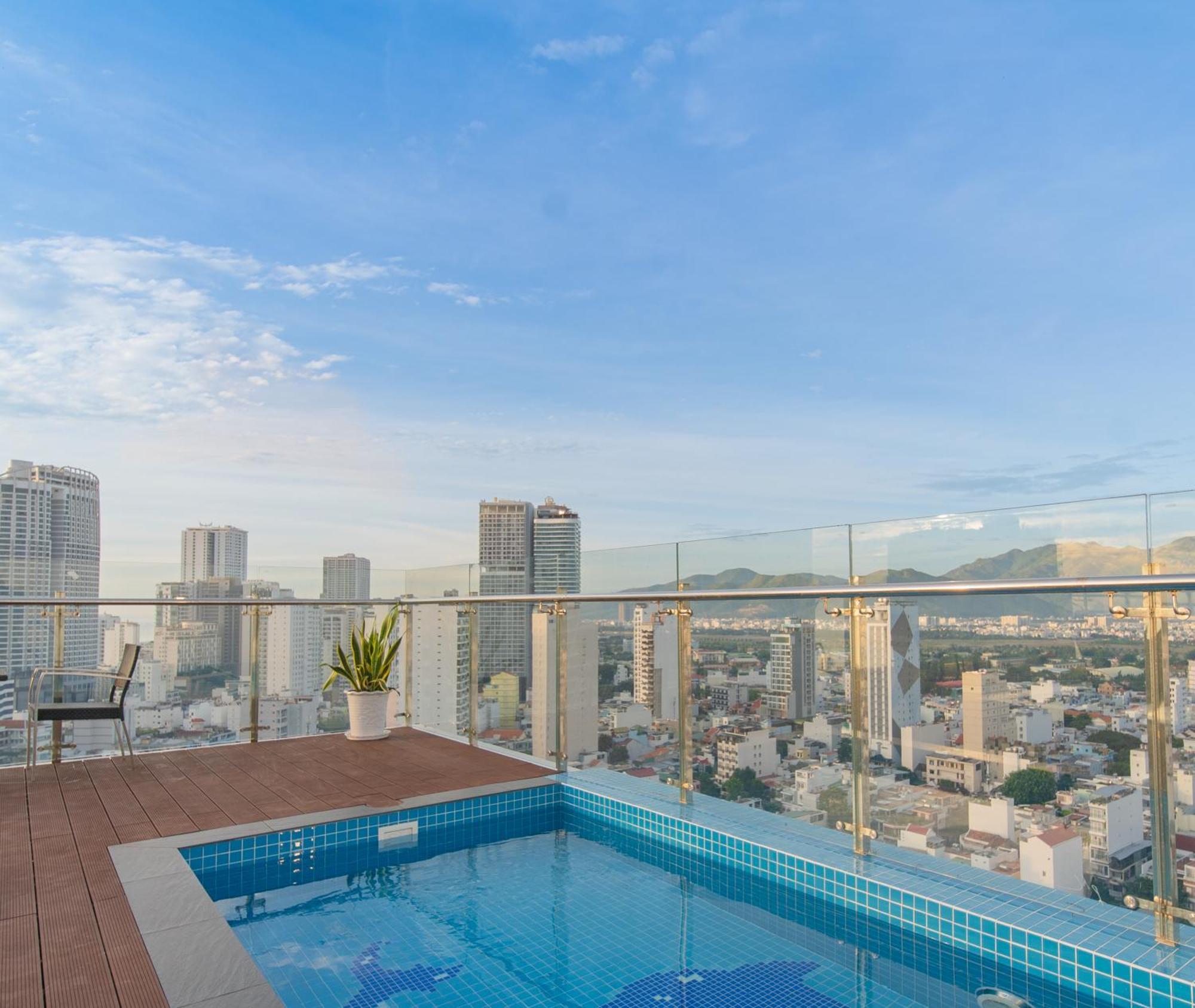 Goldcoast Hotel Nha Trang Kültér fotó