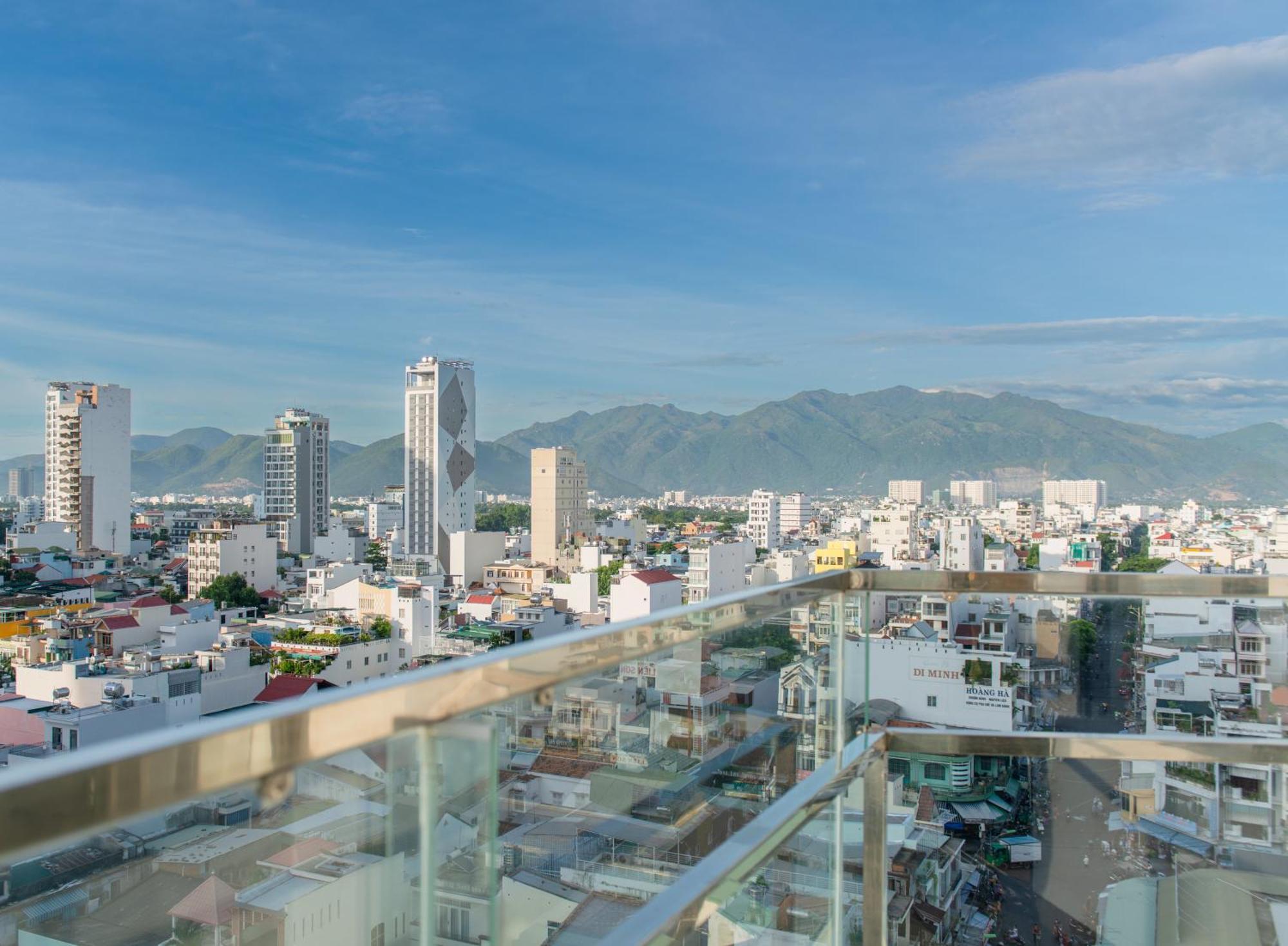 Goldcoast Hotel Nha Trang Kültér fotó